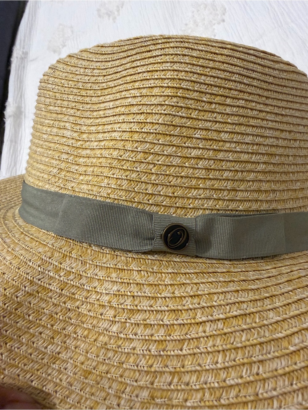 One Fresh Hat - Picture 4 of 9